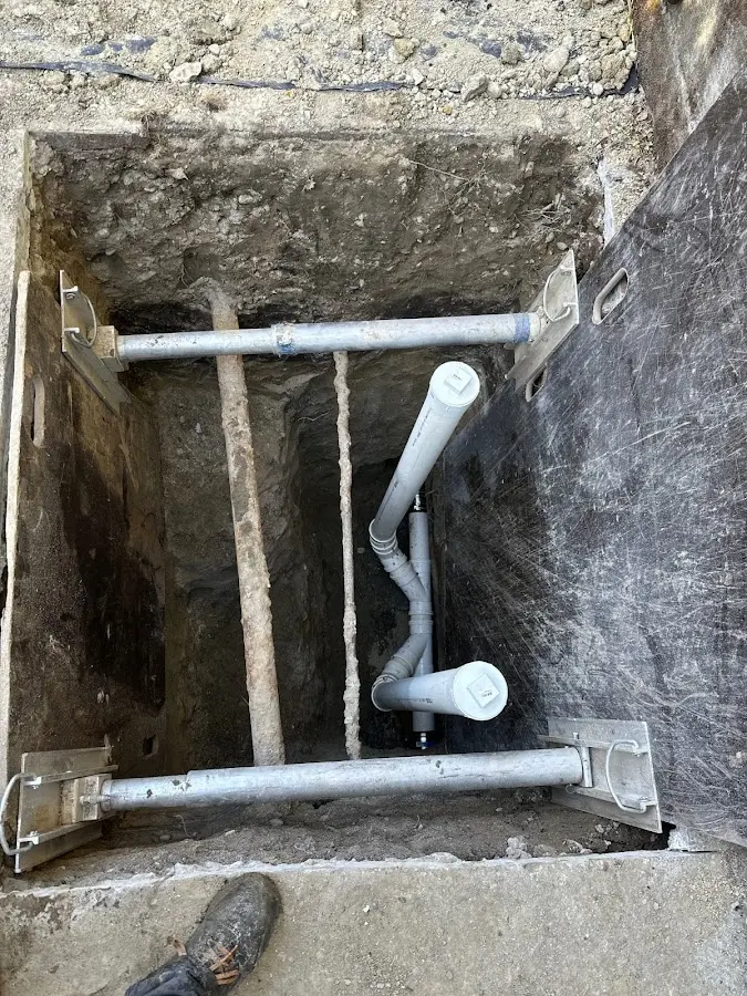 Experienced plumber completing Gas Line Repair work in Watchung